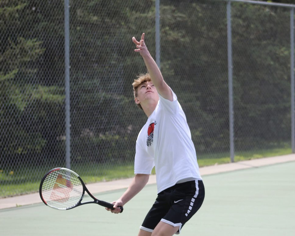 Apfalconstennis's tweet photo. State Singles today at Byrnes Park in Waterloo! Matches begin at 10 AM for Tyler &amp; a loaded singles/doubles field. 

Photo courtesy of @RadioOnTheGo https://t.co/SJQ1lkzvLZ