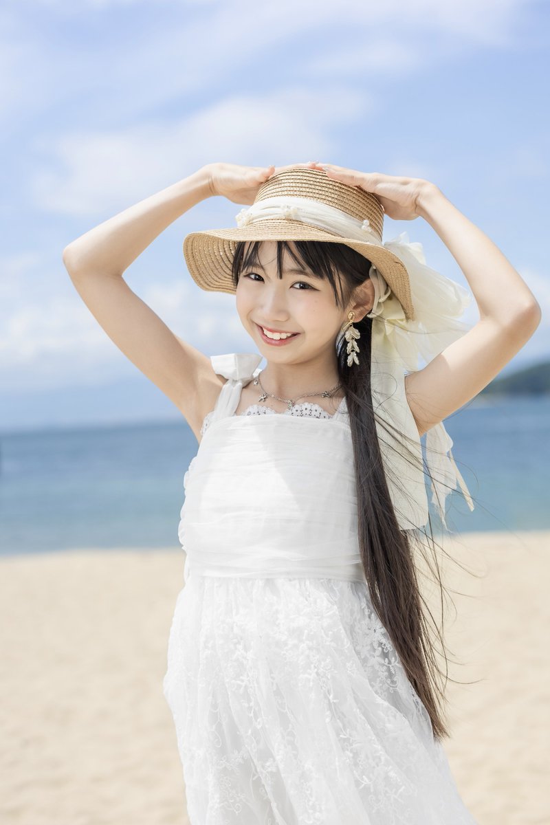 winter_06's tweet photo. 2026/05/24

広島モデル撮影会
ここたん🍒

今年の🏖️は晴れてよかったぁ✨

#ここたん #BISCUIT #topmodelschool https://t.co/0CvVD19Jwh