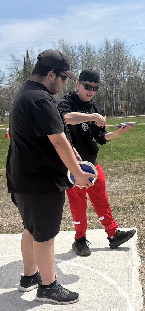 WhiteshellSD's tweet photo. Morgan training with Kevin for throws! https://t.co/fR69ZnwBzi
