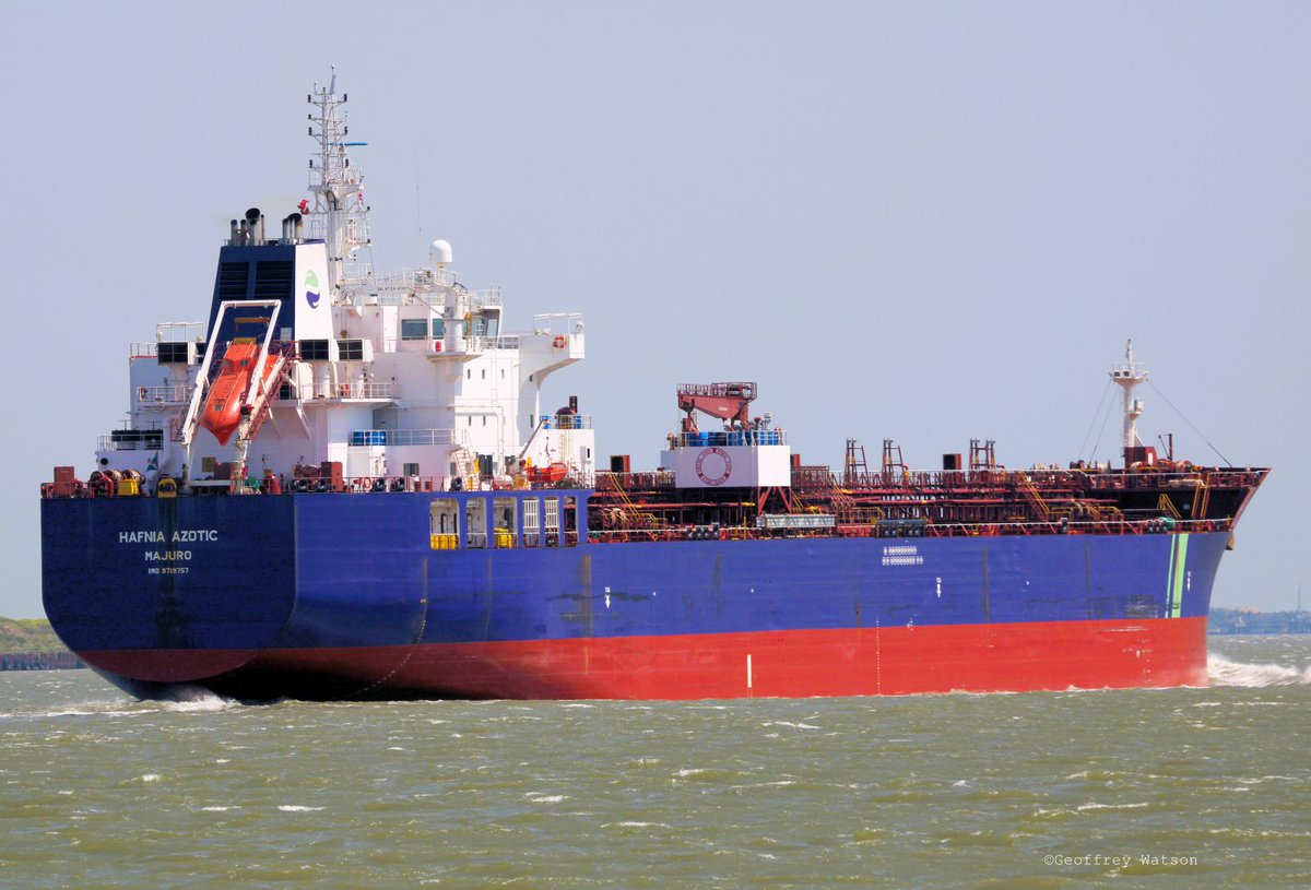 GeoffreyWatson2's tweet photo. Hafnia Azotic outbound from Vopak.
Built Korea 2015 as Navig8 Azotic.
23,676GT
IMO 9719757.
#navig8 #hafnia #tanker #thames #shipping #maritime #portoflondon #marinephotographer #korea #marshallislands https://t.co/0qQJ5Ee1fs