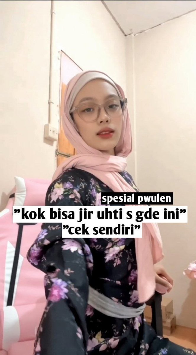 ana tweet media