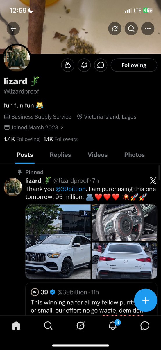 Sam tweet media
