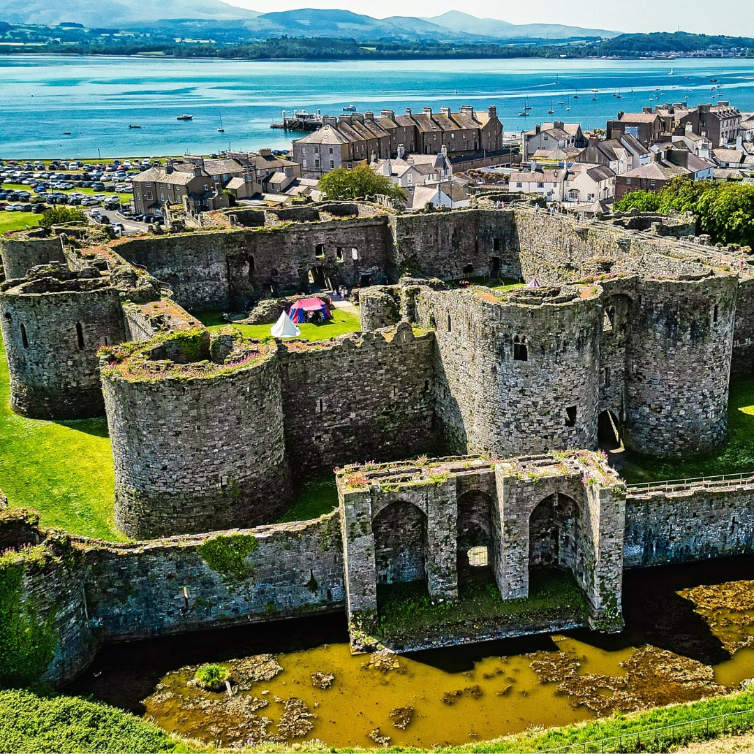 Go North Wales 🏴 tweet media