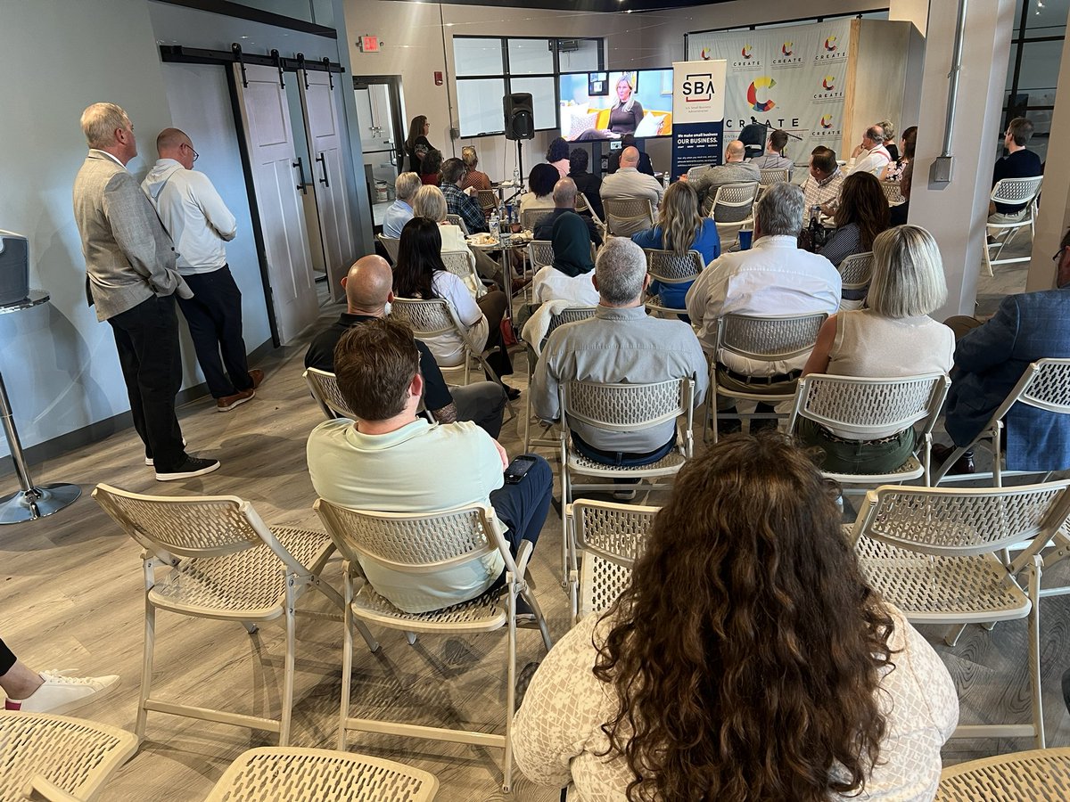 CREATE_IC's tweet photo. Lots we will be sharing from yesterday afternoon’s Startup Garden. We were proud to kick off the event by honoring Jenny Jacobs of Defying Dementia for receiving the Pacesetter Award from the @kysbdc. https://t.co/imNDgtXzV6