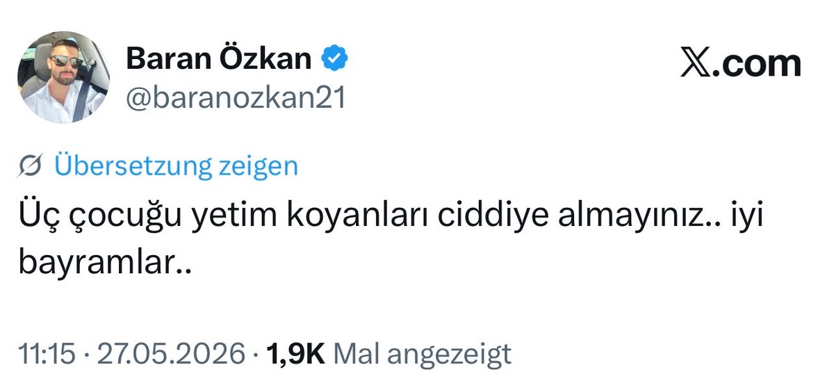 YmrEli73's tweet photo. Sen, Vahşice katledilmiş bir kızın mahrem fotoğraflarını ele geçirmek için her türlü kirli yola başvuran, insanlığını kaybetmiş birisin! Şimdi hangi yüzle kalkıp başkalarının hayatını eleştiriyorsun? https://t.co/wKY00wKxUQ