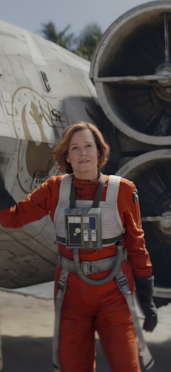 KomixBro's tweet photo. Star Wars: The Mandalorian and Grogu
4K iPhone &amp; Samsung LockScreen
Sigourney Weaver as Colonel Ward https://t.co/RSvQ1ZuVHX