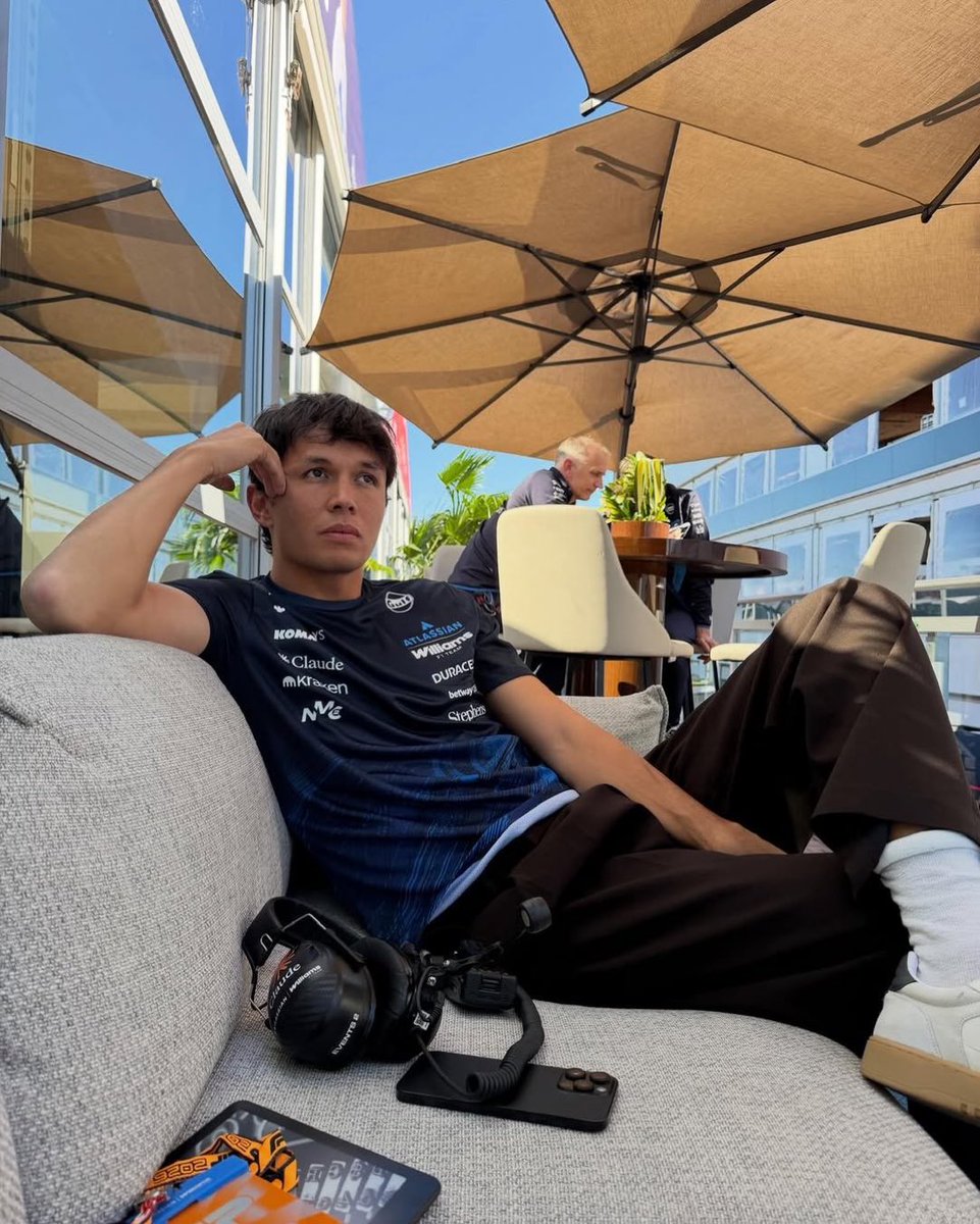 Denia 💙🏎️ tweet media