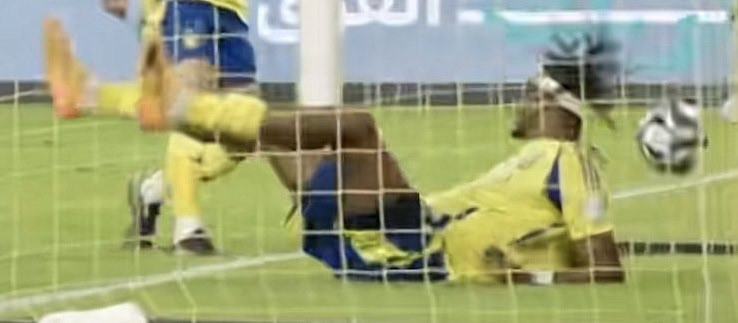fwfshmri's tweet photo. @7yso_f3236 @ALAHLI_FC https://t.co/fJQgPfNNk2