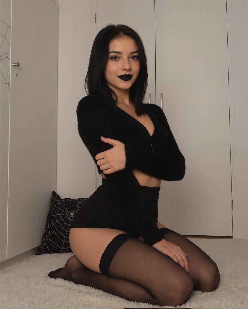 Zara Noir 🖤 tweet media