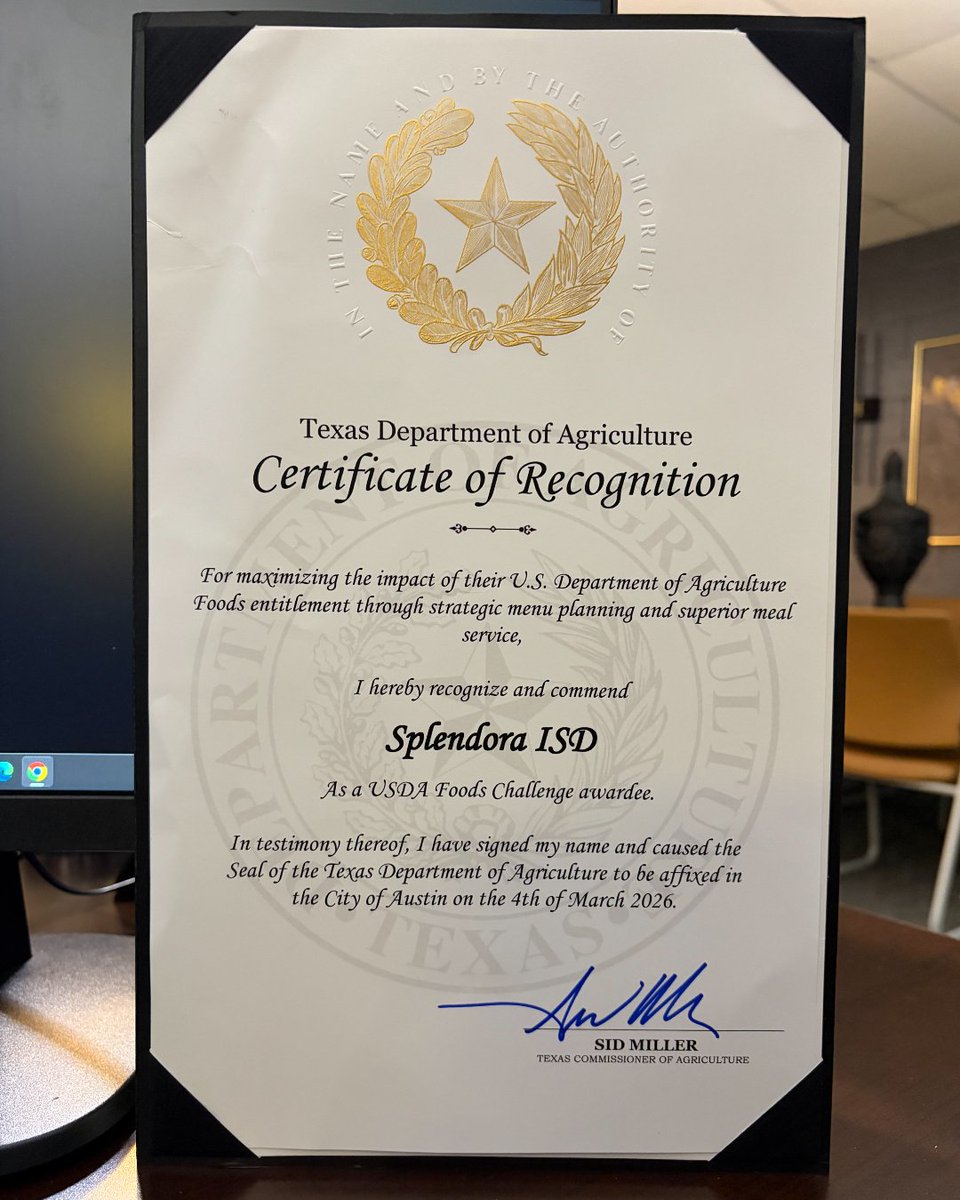 SplendoraISD's tweet photo. Congratulations to the Splendora ISD Child Nutrition Department for earning the 2026 USDA Foods Challenge Strategic Menu Planning and Superior Meal Service Award from the Texas Department of Agriculture! https://t.co/H5hwBqQ5zf