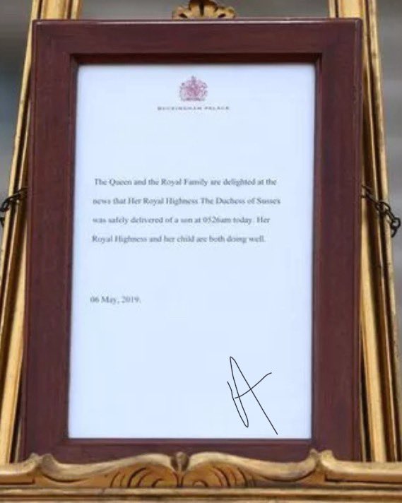 BiroNower's tweet photo. Why’d you reckon the MSM are still keeping mum on the missing doctors signatures from A’s announcement v. the Wales kids?
Btw it isn’t just 🇬🇧 press but overall…
no one has thus far questioned let alone investigated what is quite a big anomaly pertaining to a modern royal birth https://t.co/2JnRS2qFIH