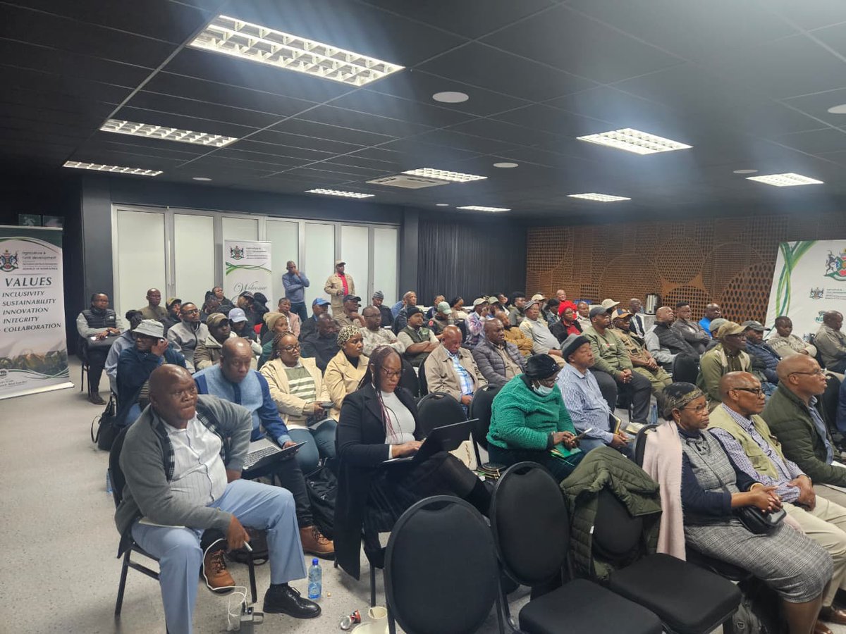 gsafarmerdev's tweet photo. PGP presented its farmer development programme and roadmap to the North West MEC of Agriculture and Rural Development, Madoda Sambatha, following the department’s interest in collaborating to expand impact in the province.

Led by Grain SA Vice Chairperson Jeremia Mathebula, alongside PGP leadership, board members and stakeholders including NWK, the engagement highlighted the importance of partnerships in developing sustainable grain producers. 🌱