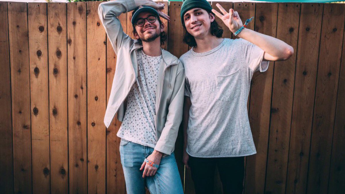 Is Porter Robinson a Fortnite skin? tweet media