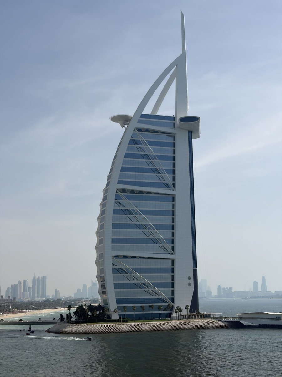 Abdulkhaleq Abdulla tweet media