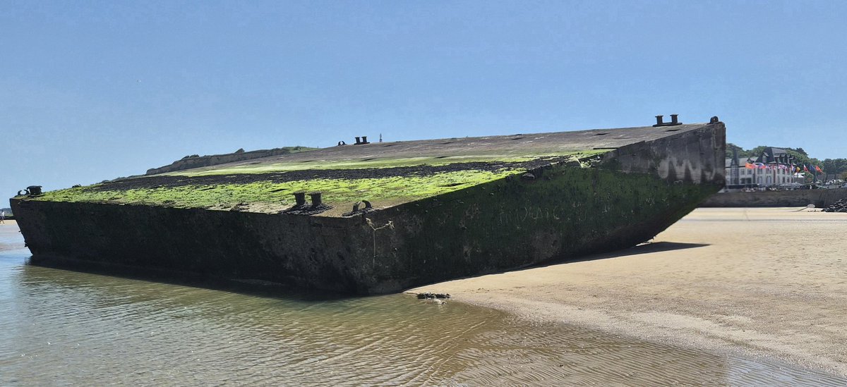 BBTLLP's tweet photo. Wow another scorcher on day 3 for our guests, but brilliant to boot! Stops for the day included #JunoBeach, the Stan Hollis #VC action area, talks on harbours & pipelines at #GoldBeach, some free time to cool off, then all finishing at #LonguesSurMer battery! Now we rest! #DDay https://t.co/0XACWsrLVE