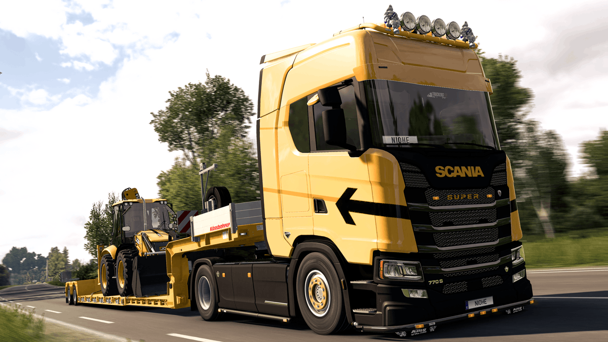 TruckersMP's tweet photo. #PollOfTheWeek | Which of the following cargo packs released by #SCS do you enjoy using when playing #TruckersMP?

1️⃣ JCB Equipment Pack
2️⃣ Bobcat Cargo Pack
3️⃣ Farm Machinery
4️⃣ Heavy Cargo Pack

Let us know in the comments, and why? 👇

#ETS2 #SCSSoftware #BestCommunityEver https://t.co/t6HTfBbmzg