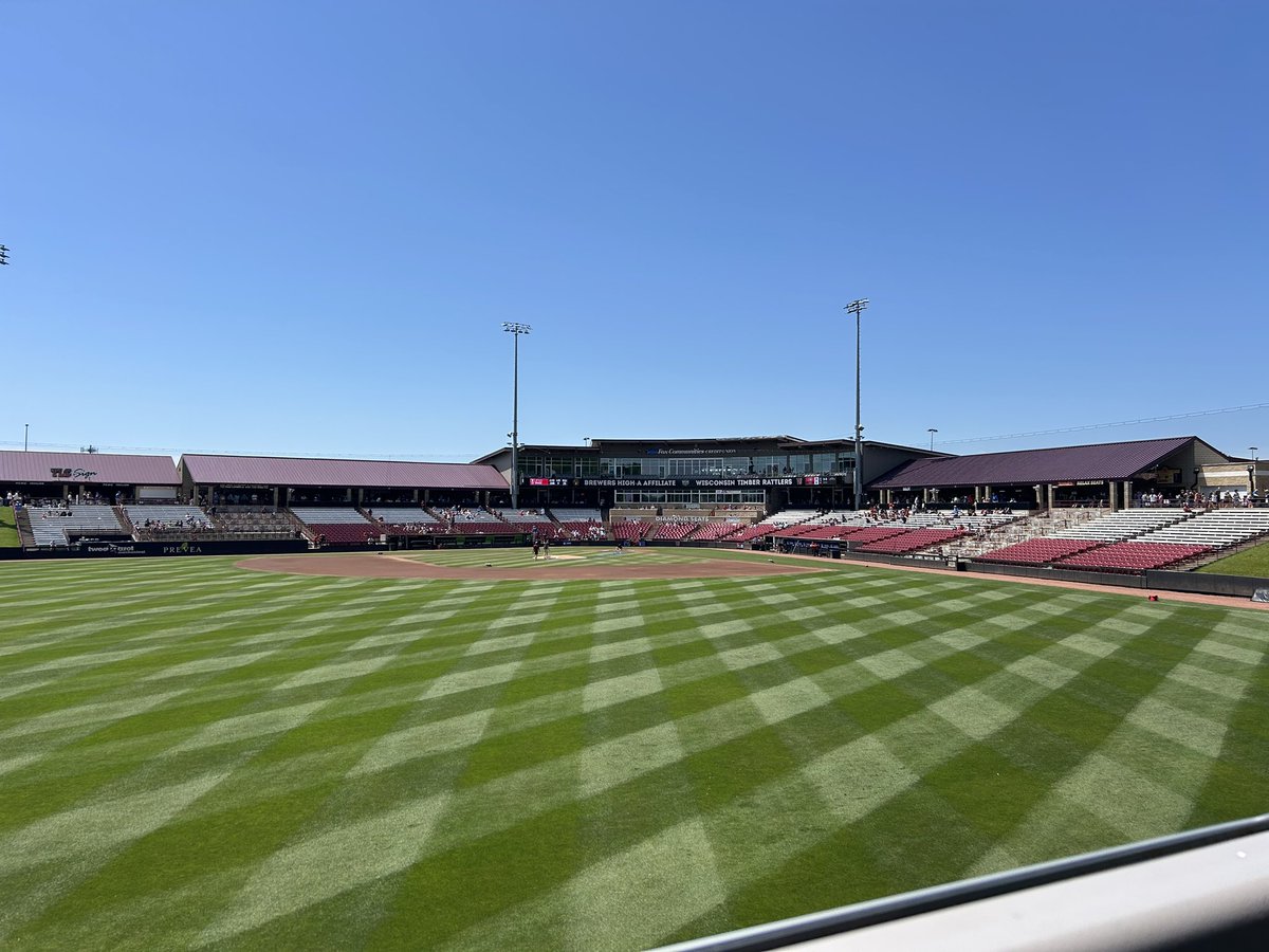 MLBLarry's tweet photo. 14 innings of baseball for your work day. 

The Chiefs homered 3 times in last night’s victory to bring their season total to 63 and could match last season’s total of 68 with a good day today. 

📻: https://t.co/kSP4zDBIkC https://t.co/71bPwp8Nr9