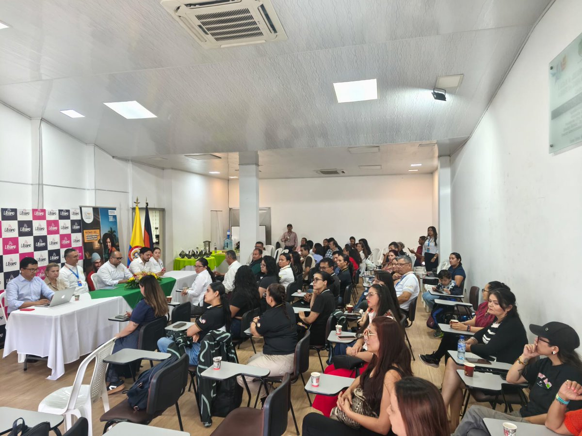 CAmbECAPMA's tweet photo. 🌿🏞️ ECAPMA UNAD participa en el cierre del proyecto SGR Turismo Sostenible en Líbano, Tolima 🚀♻️ Rutas turísticas 🛤️, IA 🤖, micrositios 📲, gestión ambiental 🌱 y participación comunitaria 🤝 para transformar el territorio 🇨🇴✨ #MásUNADmásEquidad https://t.co/SzhMYhn3xG