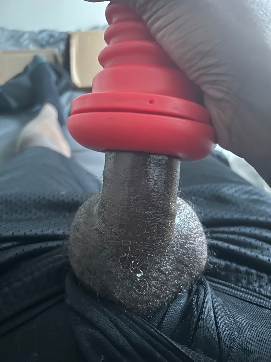 cloudycumshotsTX tweet media