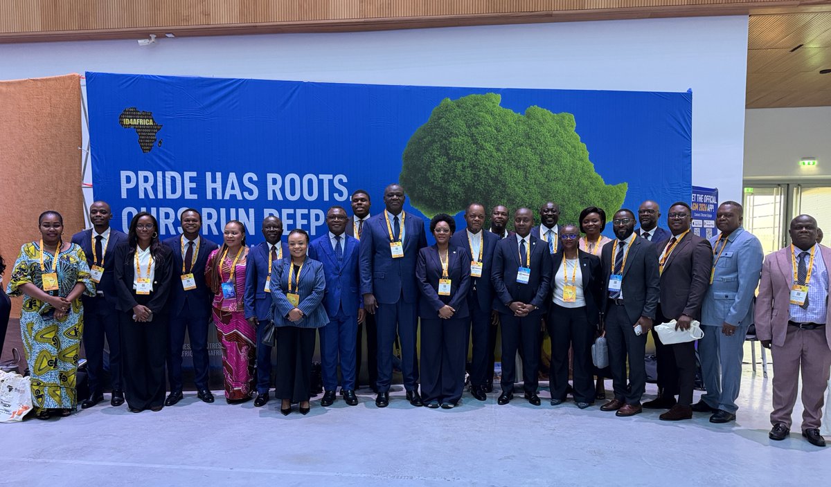 LodOmanga's tweet photo. #RDC #Abidjan #ID4Africa #DPI #IdentiteNumerique  Du 12 au 15 mai 2026, j’ai eu l’honneur de conduire la délégation de l’ARPTC à Abidjan, en République de Côte d’Ivoire, dans le cadre de l’Assemblée Générale Annuelle de ID4Africa 2026. 
Placée sous le thème : « Identité numérique : Des DPI aux écosystèmes publics numériques », cette importante rencontre continentale a réuni plus de 26 pays africains ainsi que plusieurs partenaires techniques et financiers internationaux autour des enjeux stratégiques liés à l’identité numérique, à l’inclusion numérique et à la transformation digitale des administrations publiques africaines.

La République Démocratique du Congo était représentée par une importante délégation officielle conduite par S.E.M @Kibassa_Maliba, Ministre des Postes, Télécommunications et Numérique, comprenant notamment des représentants de la Primature, de l’ONIP, du Ministère de la Santé ainsi que de l’ARPTC.