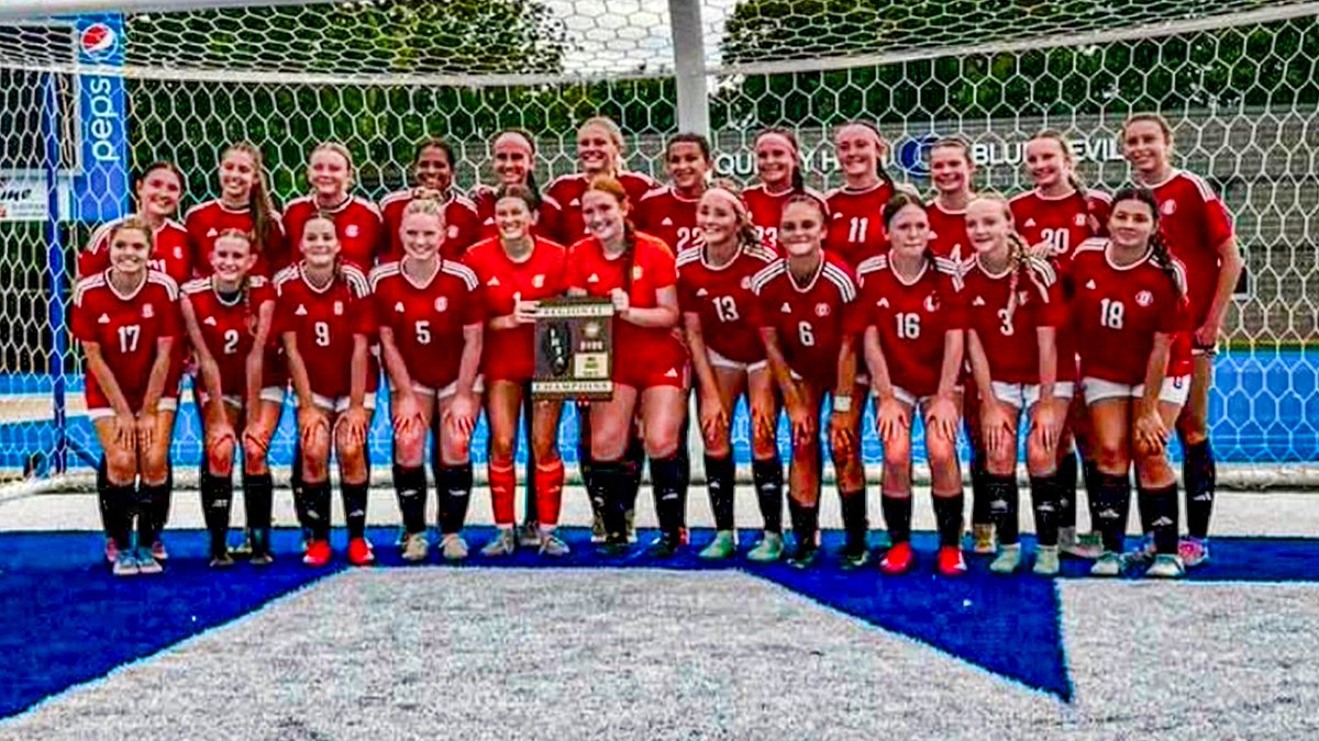 BallChatham5's tweet photo. 𝗥𝗲𝗴𝗶𝗼𝗻𝗮𝗹 𝗖𝗵𝗮𝗺𝗽𝘀 ⚽️ 

GHS girls soccer beat Quincy 5-1 last Friday to claim a Regional title!  

The Titans advanced to this afternoon's IHSA Class 2A Sectional semifinal against Waterloo in Alton. https://t.co/hmRtVNE5eF