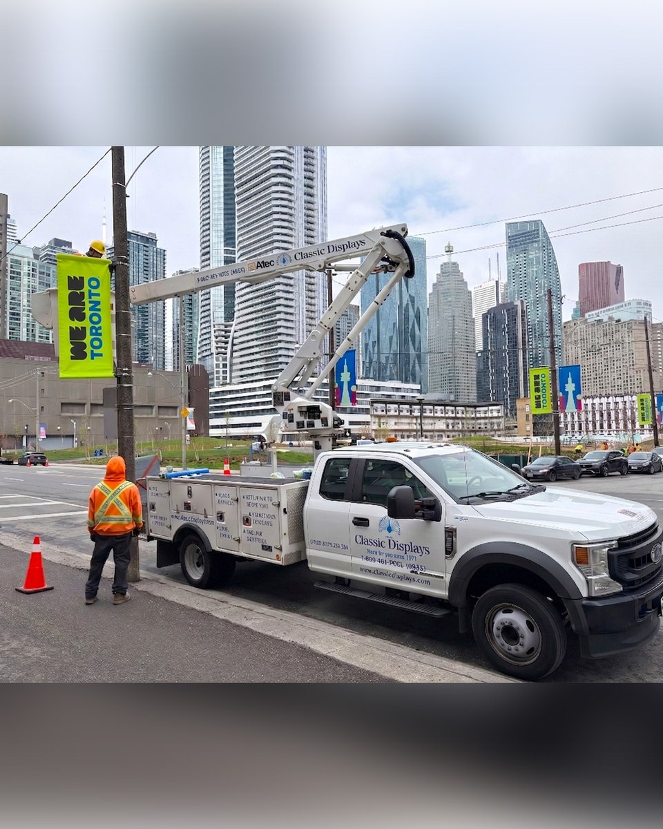 ClassicDisplays's tweet photo. We’re getting Toronto ready for the summer of soccer! 

Our team has been busy installing tournament banners across Toronto's streets ahead of the world’s biggest soccer events. We're proud to play a part in the citywide spirit! Let’s go, Canada! 🍁

#Toronto #Soccer #PlaceMaking https://t.co/XiNm3Qz8ko