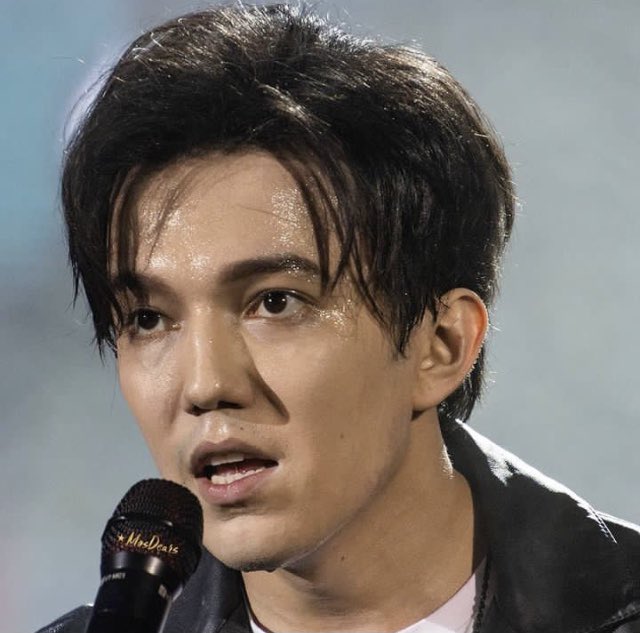 IrinaVS73's tweet photo. @Fanclub_phoenix @dimash_official His eyes attract like a magnet, forcing you to look into them, trying to unravel his feelings 💕
THE VOICE OF THE STEPPE 
#DimashNumberOne https://t.co/sfwiYvEcQI