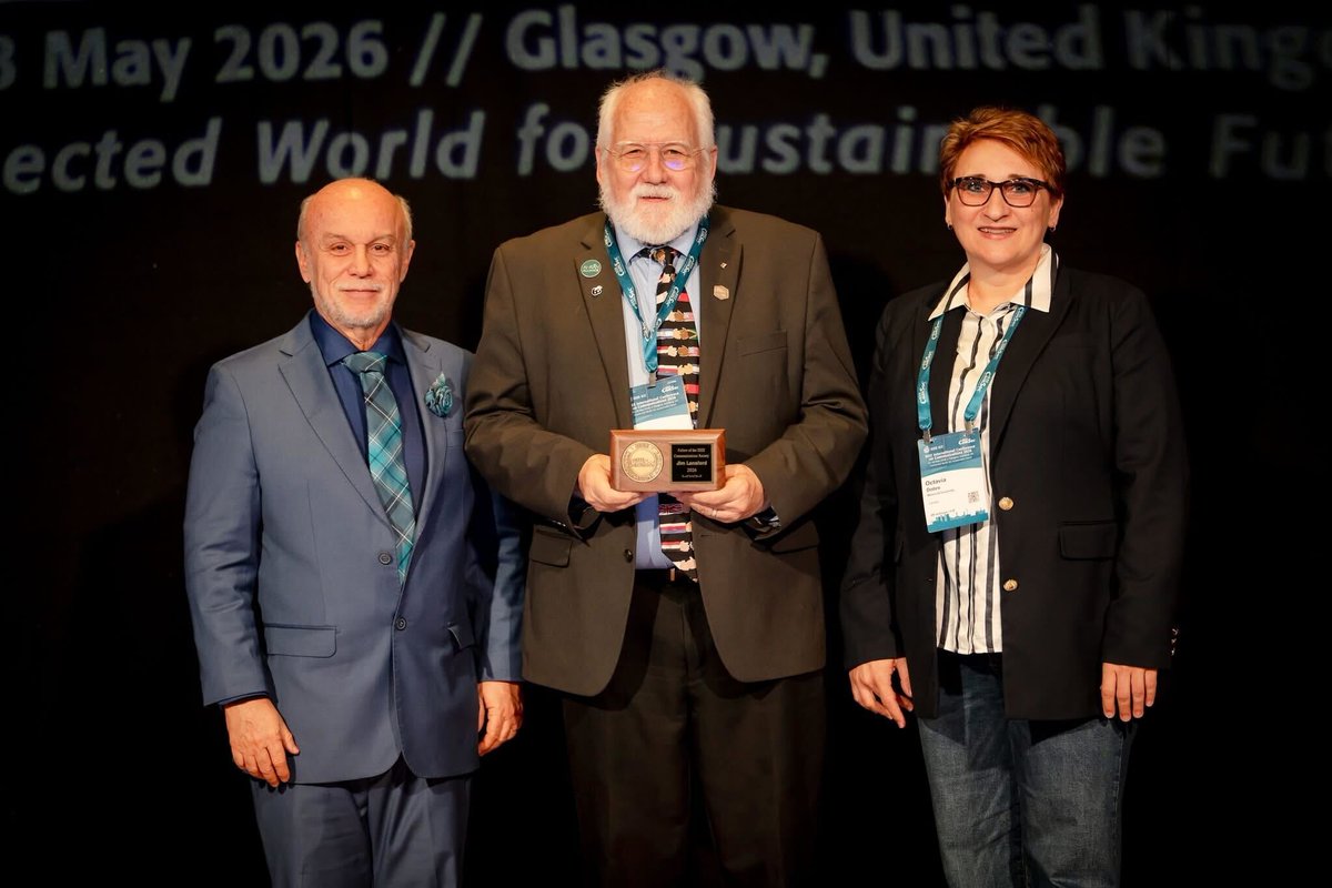 deepsignl's tweet photo. Congratulations to DeepSig Senior Director of Technical Standards Jim Lansford on being elevated to IEEE Fellow, recognized for his leadership in wireless standards and wireless coexistence. 

Jim was honored at IEEE ICC 2026 last week in Glasgow, Scotland, one of the @ComSoc's flagship conferences. 

#IEEEFellow #IEEEICC2026 #WirelessCommunications