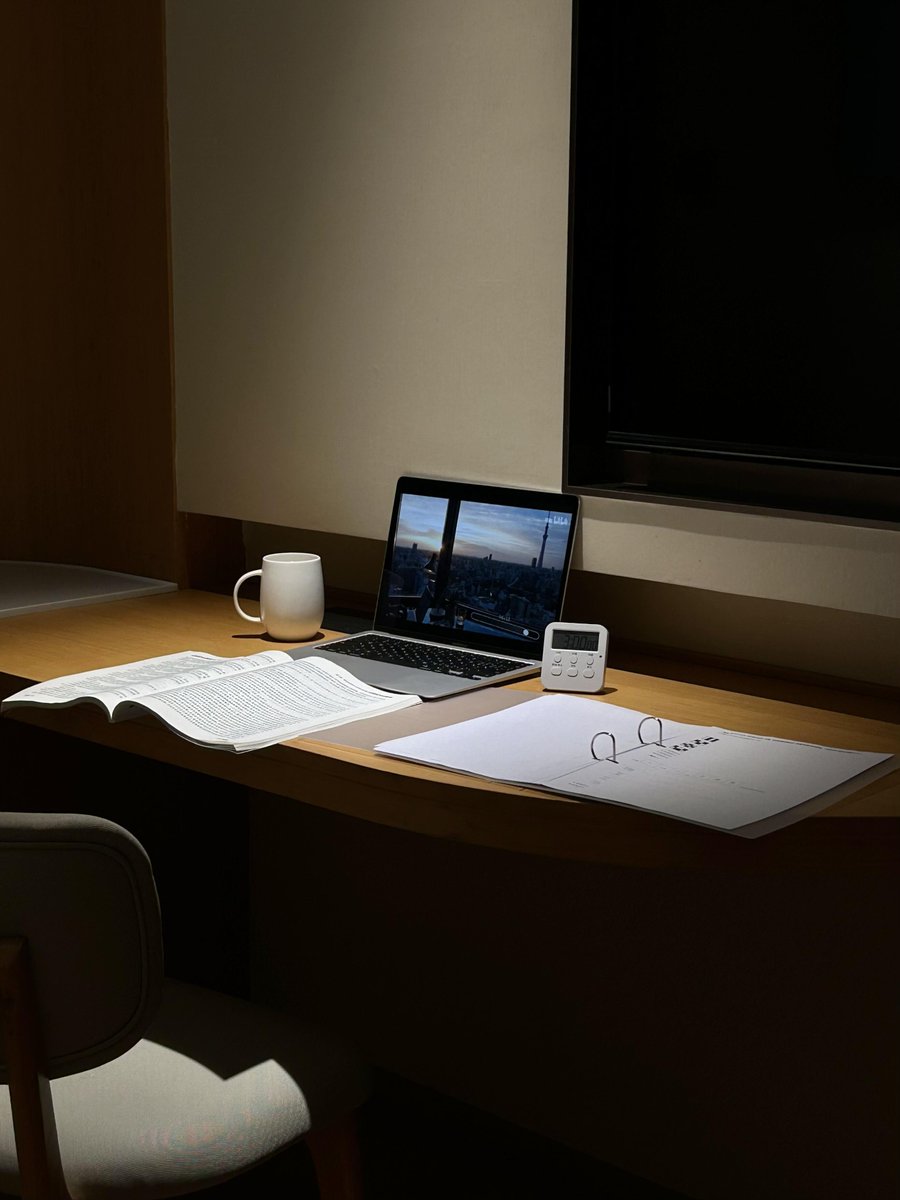 NCrozet's tweet photo. Stuck at the office again, typing away as the clock hits 8 PM. Only vibe This lukewarm instant coffee and the glow of my laptop screen.  #WorkLife https://t.co/stiM4qmexT