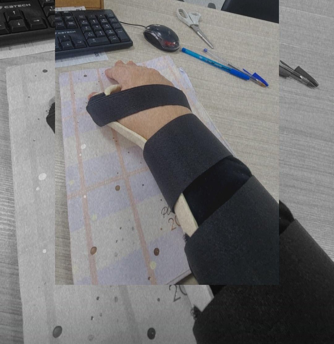 fefadaniel's tweet photo. A mão da terapeuta tá como? https://t.co/eGhybDBaw9