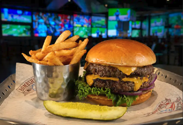 Bombshells_Bar's tweet photo. Wishing everyone an early Happy National Hamburger Day! 🍔

Come grab your favorite burger at Bombshells and don’t forget to stop by Monday for our burger deals! 🔥

Thurs May 28 https://t.co/9moYkDOySr