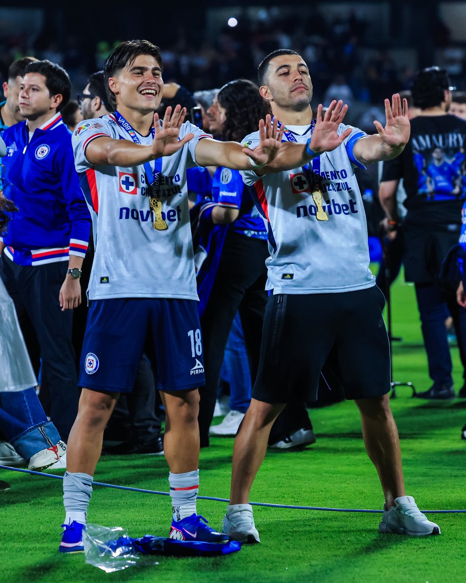 CRUZ AZUL tweet media