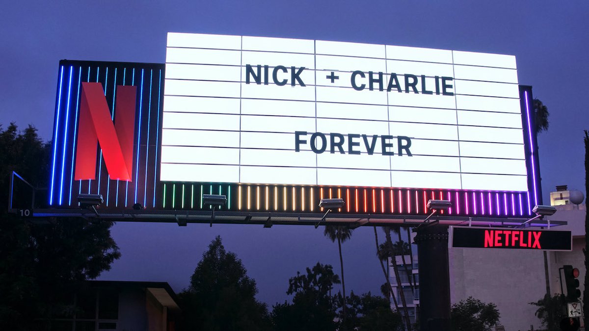 awheartstopper's tweet photo. heartstopper forever — nick and charlie forever 🍂🍂 https://t.co/0A7pYPegoI