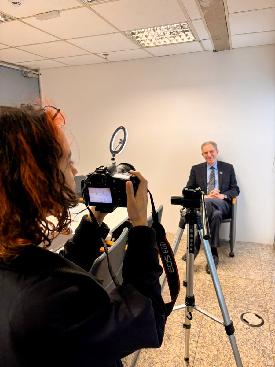 GMT_Brasil's tweet photo. Thank you, Dan 🇧🇷🇺🇸
Na segunda-feira, tivemos a honra de receber o Dr. Daniel Jaffe, que visitou o Brasil pela primeira vez desde que foi eleito o novo presidente do telescópio GMT 🎉

🧵 Saiba mais na thread: https://t.co/VPD9NuXsIy