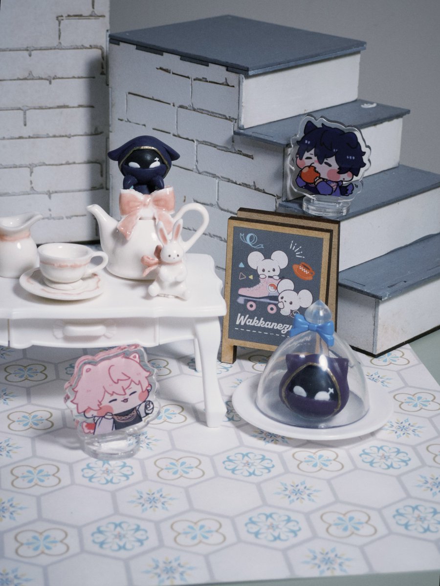 EB_OWO_'s tweet photo. teatime with yummy guildie🤔
 #shxtou https://t.co/T4EBd2ii8d