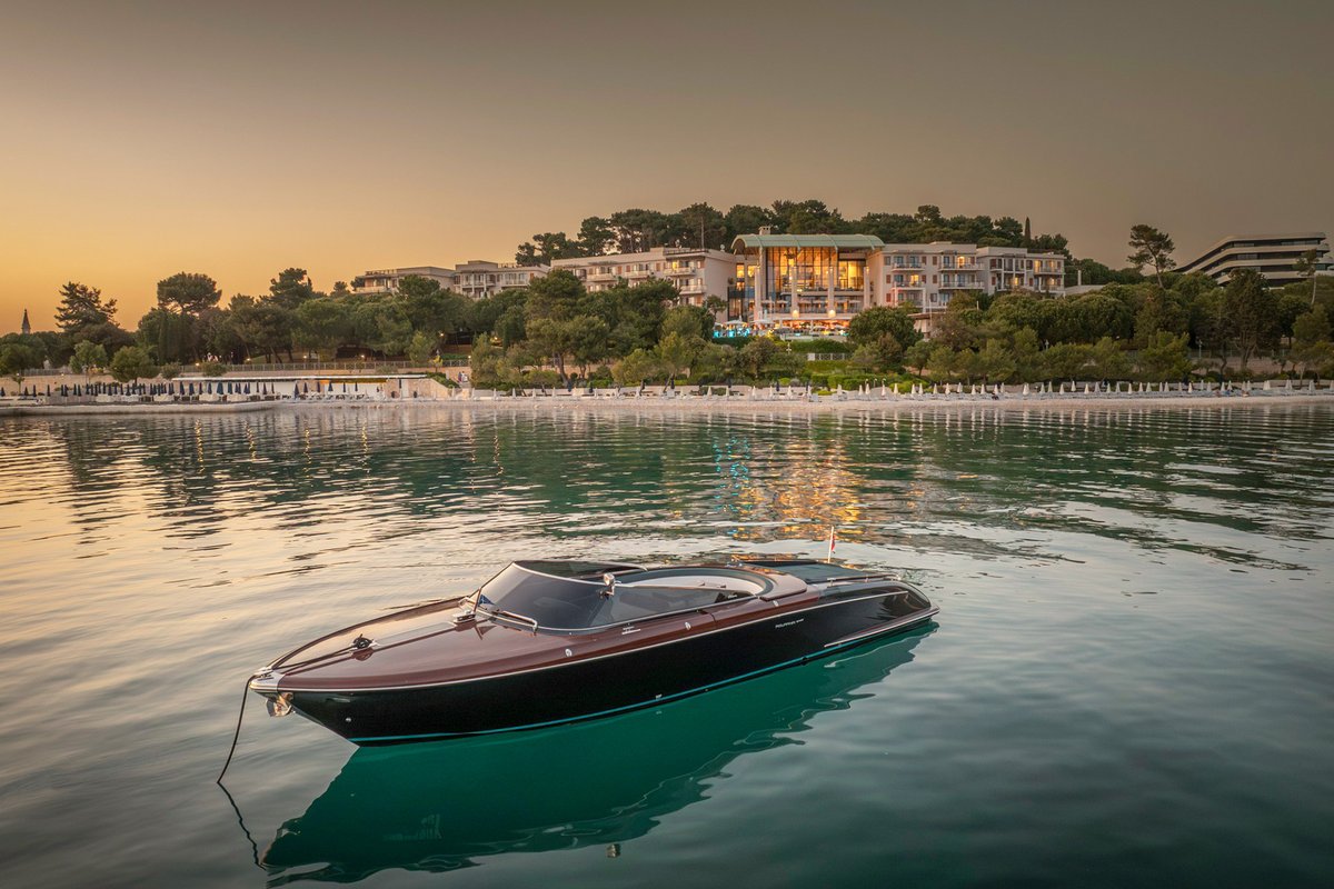 Riva Yacht Official tweet media
