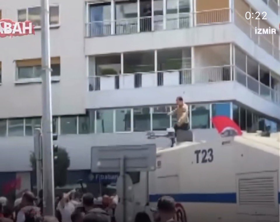 Sağcı Gazete tweet media