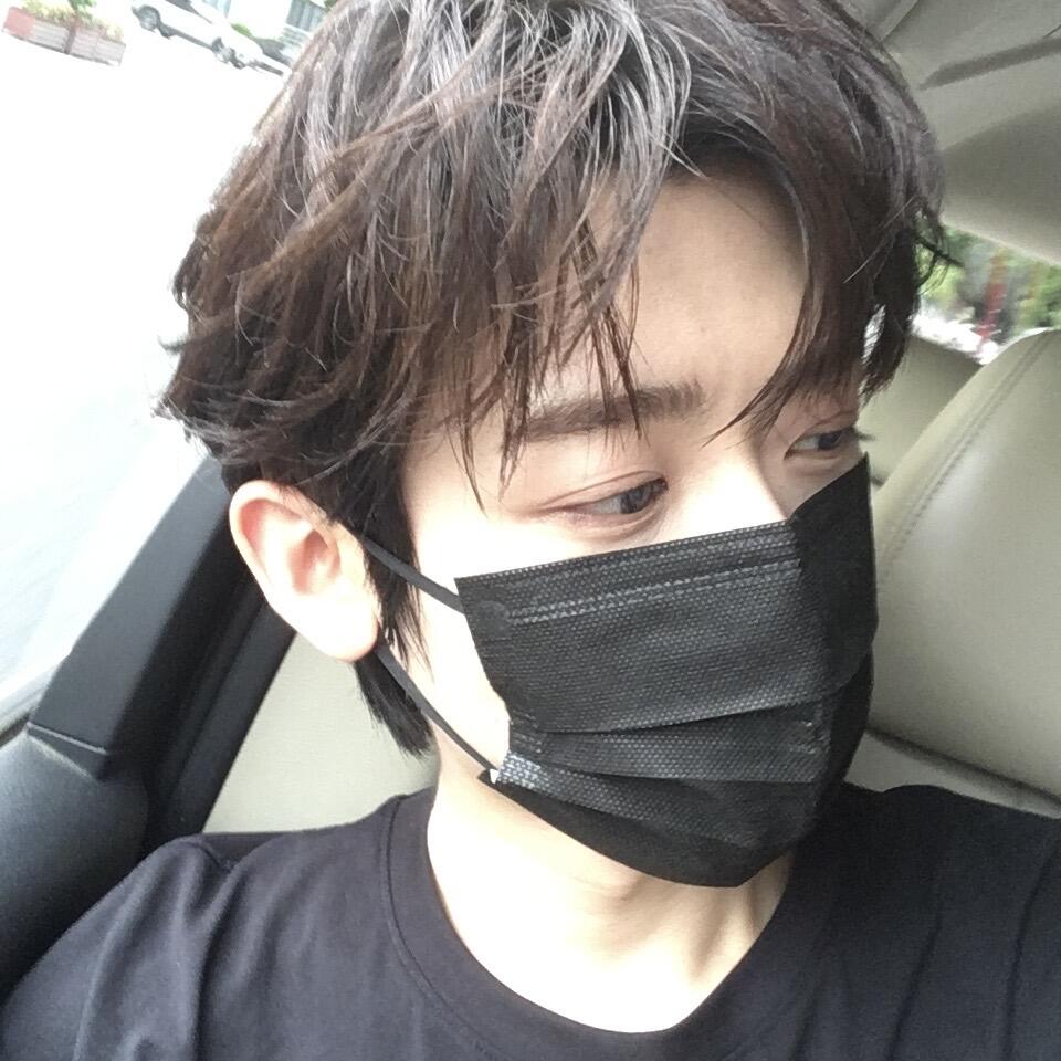 로기 tweet media