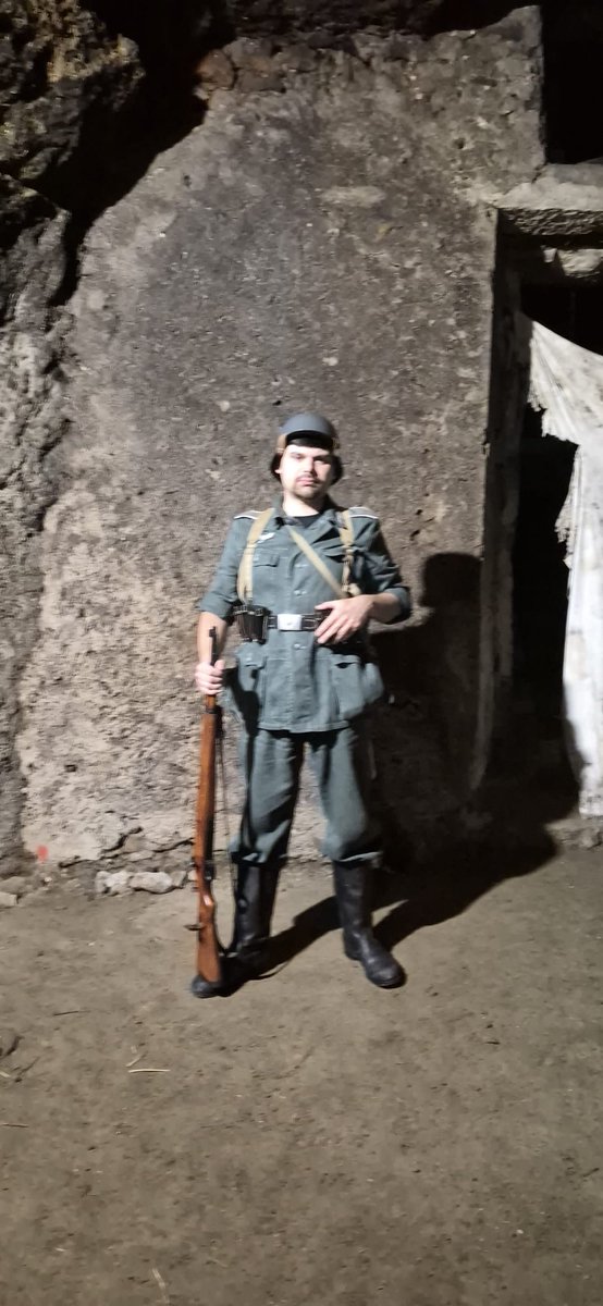 thefactory1944's tweet photo. Domenica abbiamo partecipato alla rievocazione storica tenuta a Cisterna all'interno delle grotte del palazzo Caetani. #thefactory1944 #battagliadiaprilia #WWII #ww2 #secondaguerramondiale #cisterna #ww2history #ww2veteran https://t.co/FVXCcLS4dA