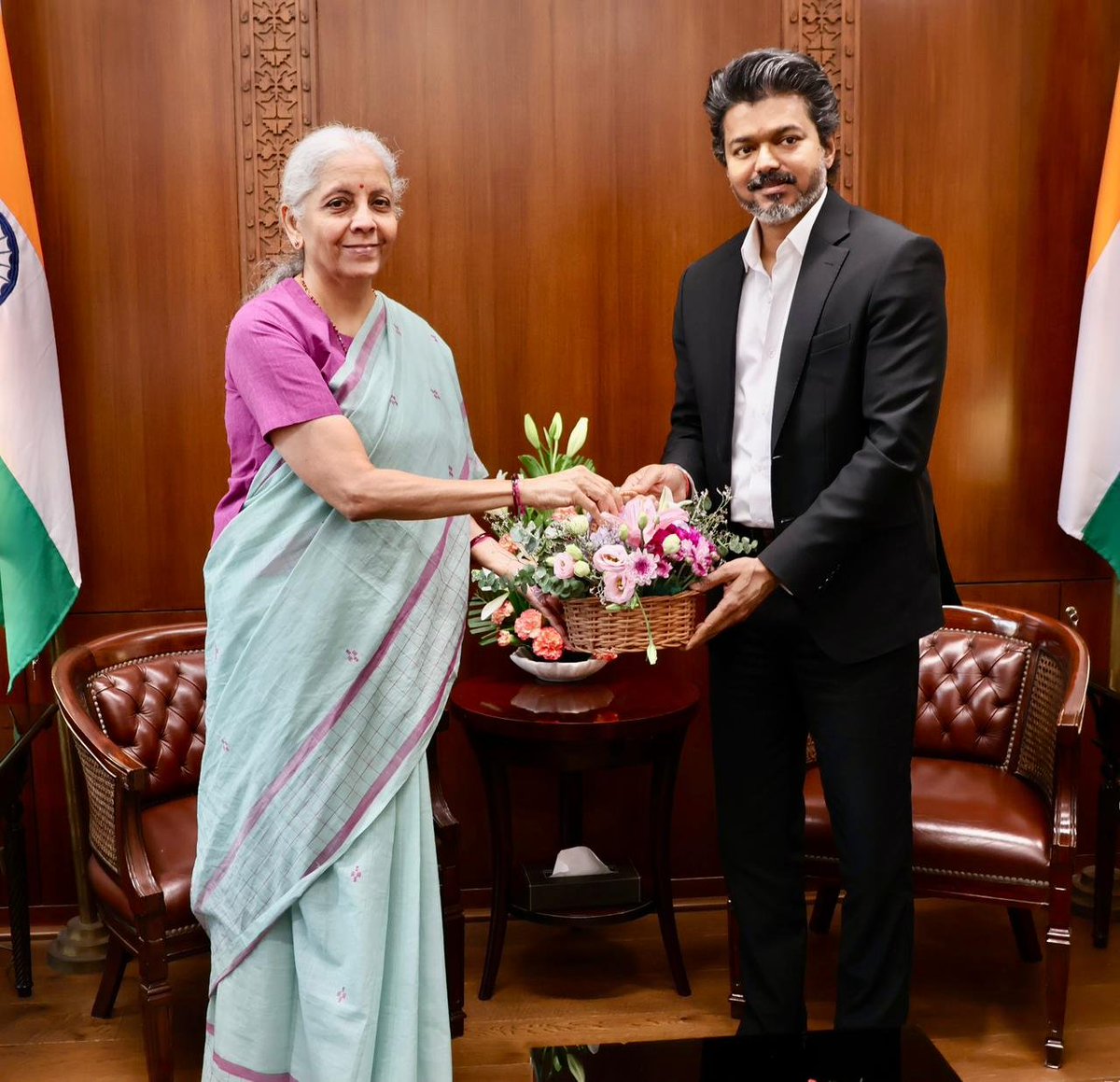 Nirmala Sitharaman Office tweet media