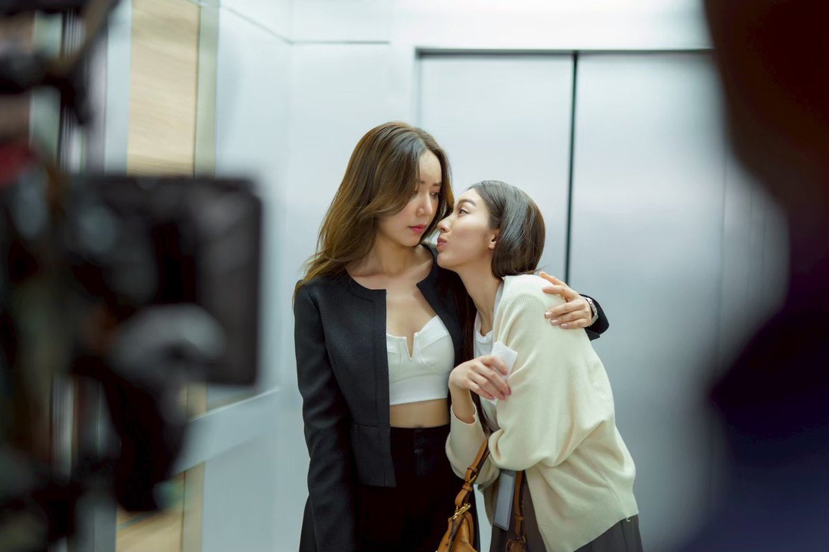 DeniedLove_'s tweet photo. ครบรอบ 1ปี รินไม่มีวันรัก ขอบคุณทุกคนที่ยังคิดถึงกันนะคะ น้องเขมกับคุณรินก็คิดถึงทุกคนเหมือนกัน✨💗

1YEAR KHEMRIN WITH ENJOYJUNE
#KhemRin1stxEnjoyJune https://t.co/04r5rIOn30