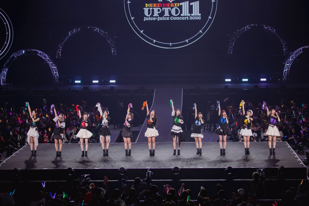UpFrontLink's tweet photo. 📸Juice=Juice wrapped their tour at a sold-out Pia Arena MM!🔥

18K fans rocked the venue with viral hit "More! Mi Amore" &amp; the new song produced by Kohmi Hirose! 

Read full report &amp; see photos on FB:
https://t.co/4VMdVPg7hv

@JuiceJuice_uf  
#JPOP #GirlGroup #JapaneseMusic https://t.co/kWv45KwuyO