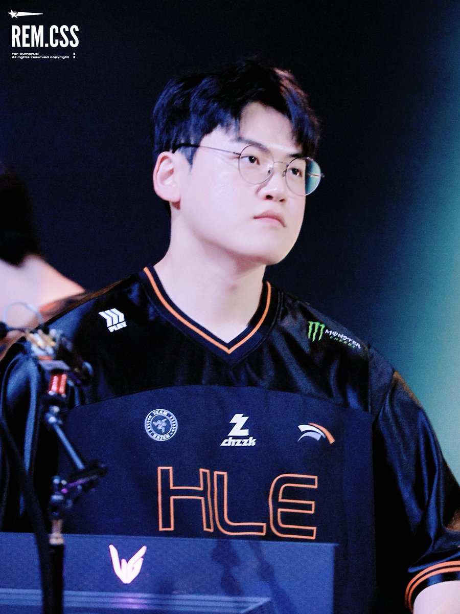 rem_css's tweet photo. 260527 R2

🫳

#Gumayusi #구마유시 #이민형 https://t.co/oXhP1D0Dcx