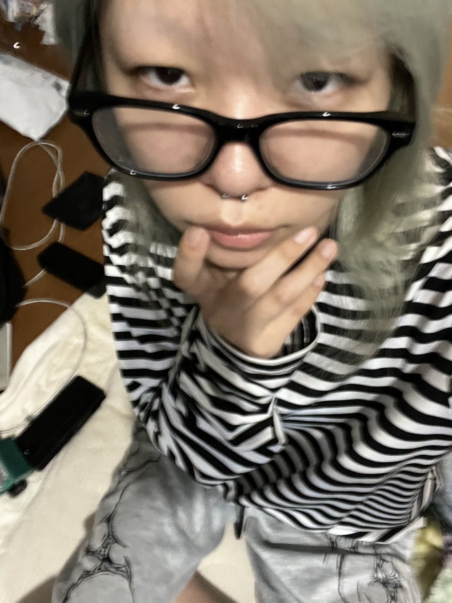 ex_n_m's tweet photo. めちゃくちゃプライベートな僕ですねこちら https://t.co/whOylwyLC8