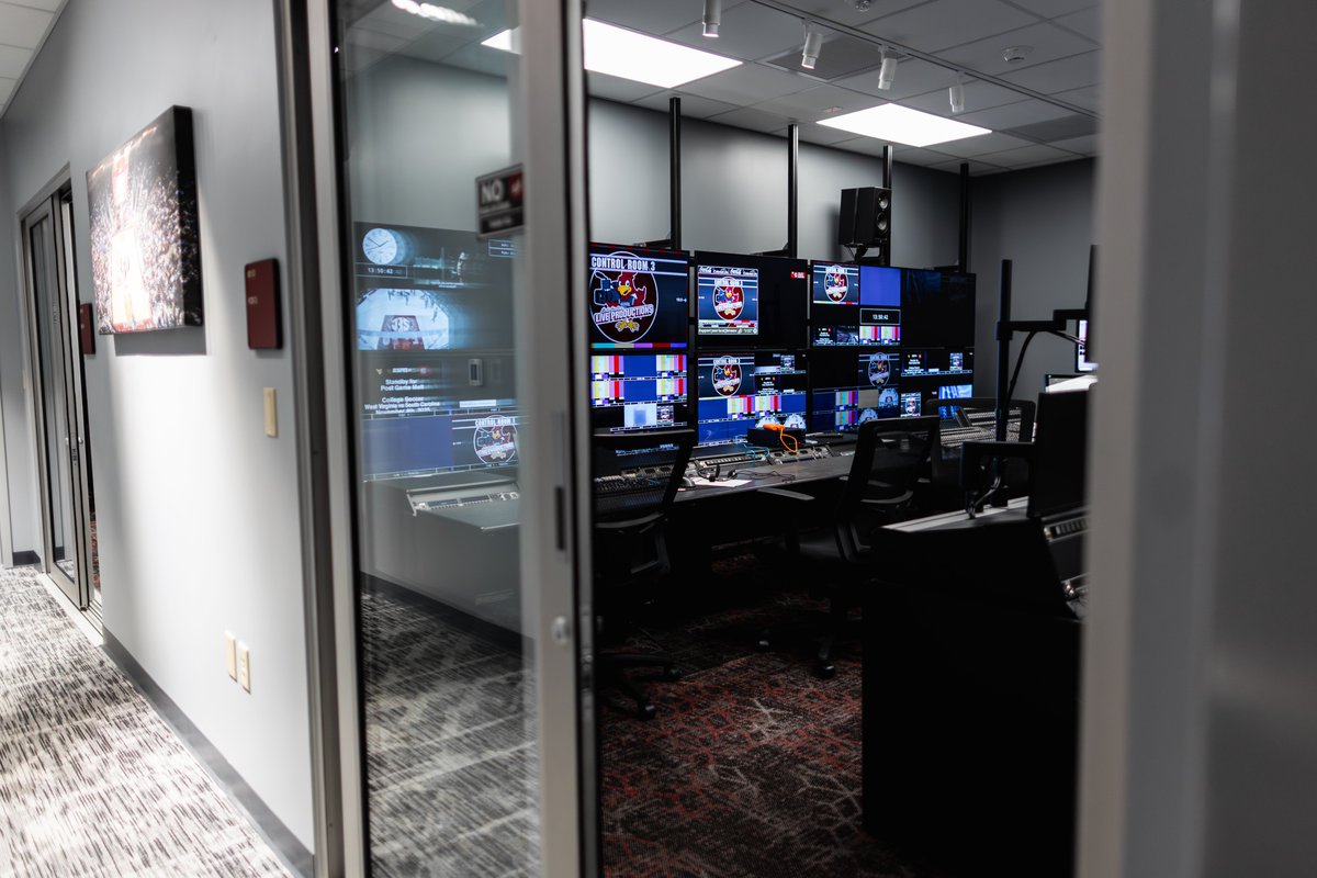 South Carolina Gamecocks tweet media