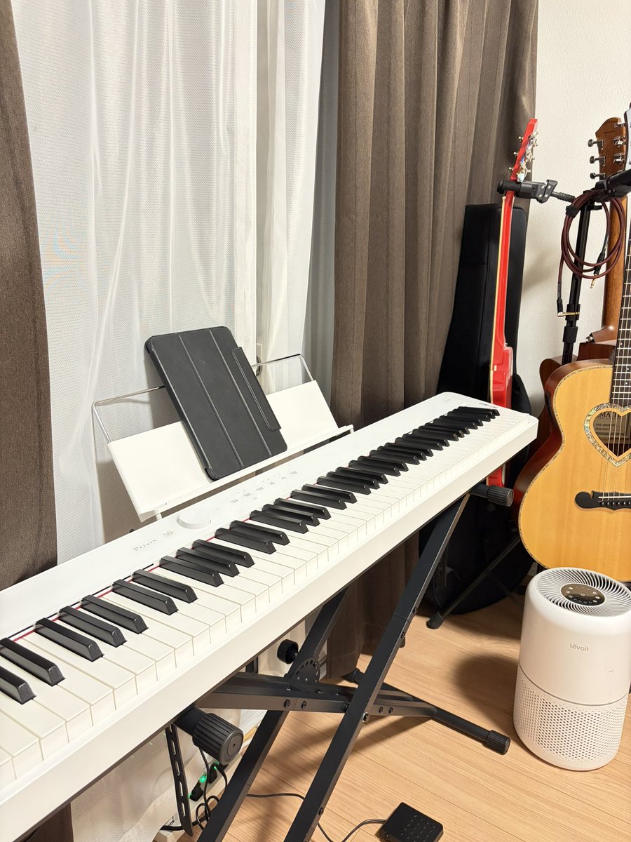 mindaryn_'s tweet photo. 新しい仲間が増えました〜🎹✨
また部屋がさらに狭くなっちゃった〜www https://t.co/xvrL4oSgiX