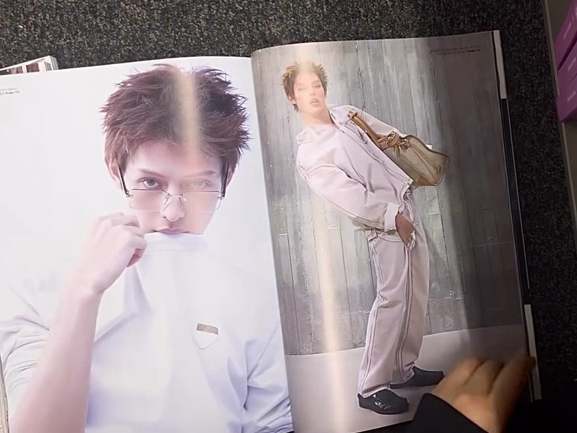 alwaysbeyourpp's tweet photo. ทุกคน เราขอสิ้นอายุขัยตรงนี้ ใครยังไม่พรี W korea ล่าสุดต้องพรีแล้วมั้ย 😭😭😭😭😭😭😭😭😭😭😭😭 ㅠㅠ

( cr/ haruuim on threads) https://t.co/I3XapHM7pU