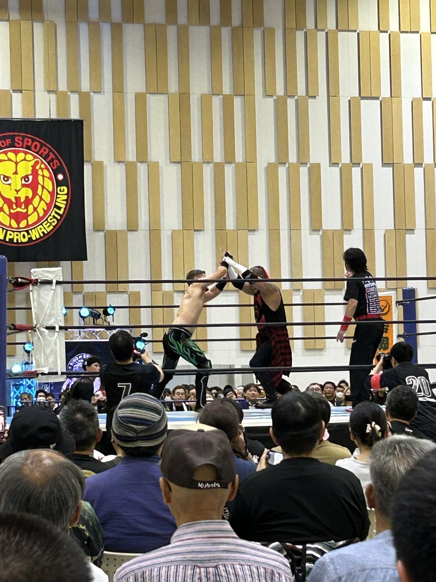 tonki_pro's tweet photo. "新日本プロレス"で"葛西純"という劇薬をメインイベントで見れたという非日常。
チケット代以上の価値があ��興行でした😳
葛西氏の半分も本領出すのが難しいであろう試合でもできる限りのことを見せてくれて感謝！
他の試合も最高に楽しかった✨
#njpw #bosj33 https://t.co/h1gN0JIBv0