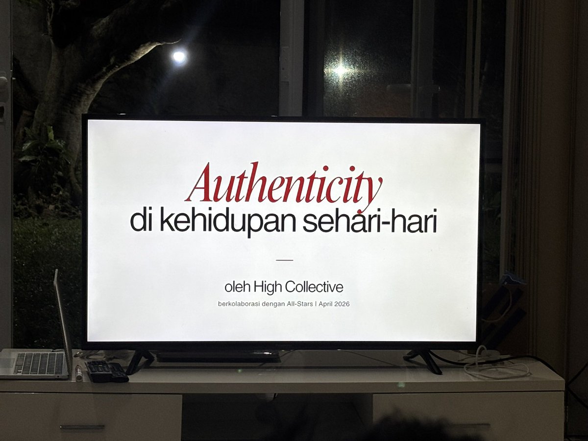 losverboyz's tweet photo. seru banget All-Stars kemaren ngundang psikolog untuk ada di acara🤩 

awalnya mikir bakal “cringe” dan takut di-judge, turns out bener-bener kebalikannya, karena seru bisa stress release bareng!!

shoutout to @/High_Collective for being friendly and open to inclusive community❤️ https://t.co/gdYSu3jYRc