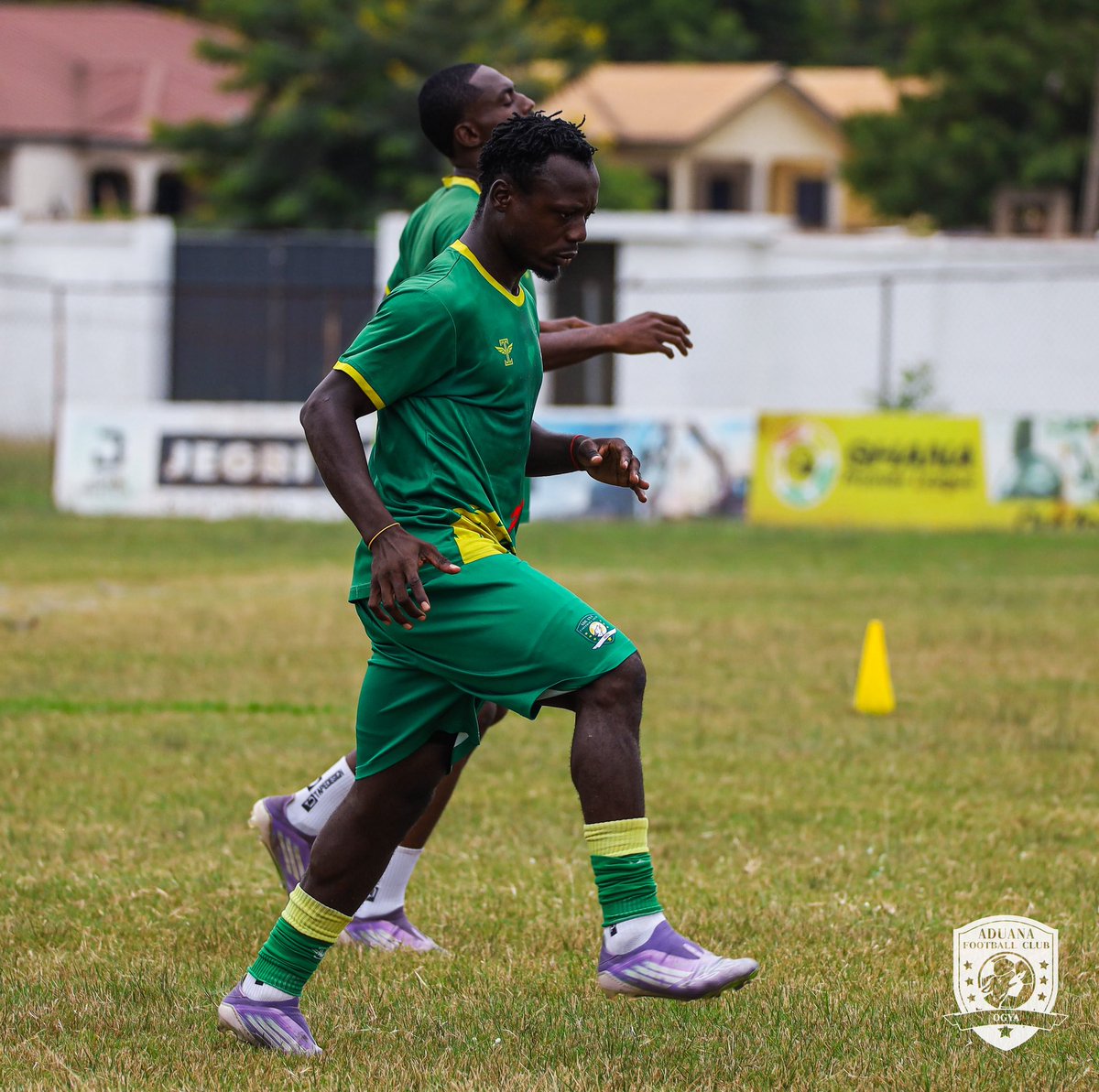 Aduana_fc's tweet photo. The current players are out warming up and getting set for the showdown at NAB 1! π₯β½πͺ
|| #Ogya || #AduanaFC π₯π https://t.co/XmjwtJbEDi